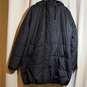 Women’s Black Puffer Jacket